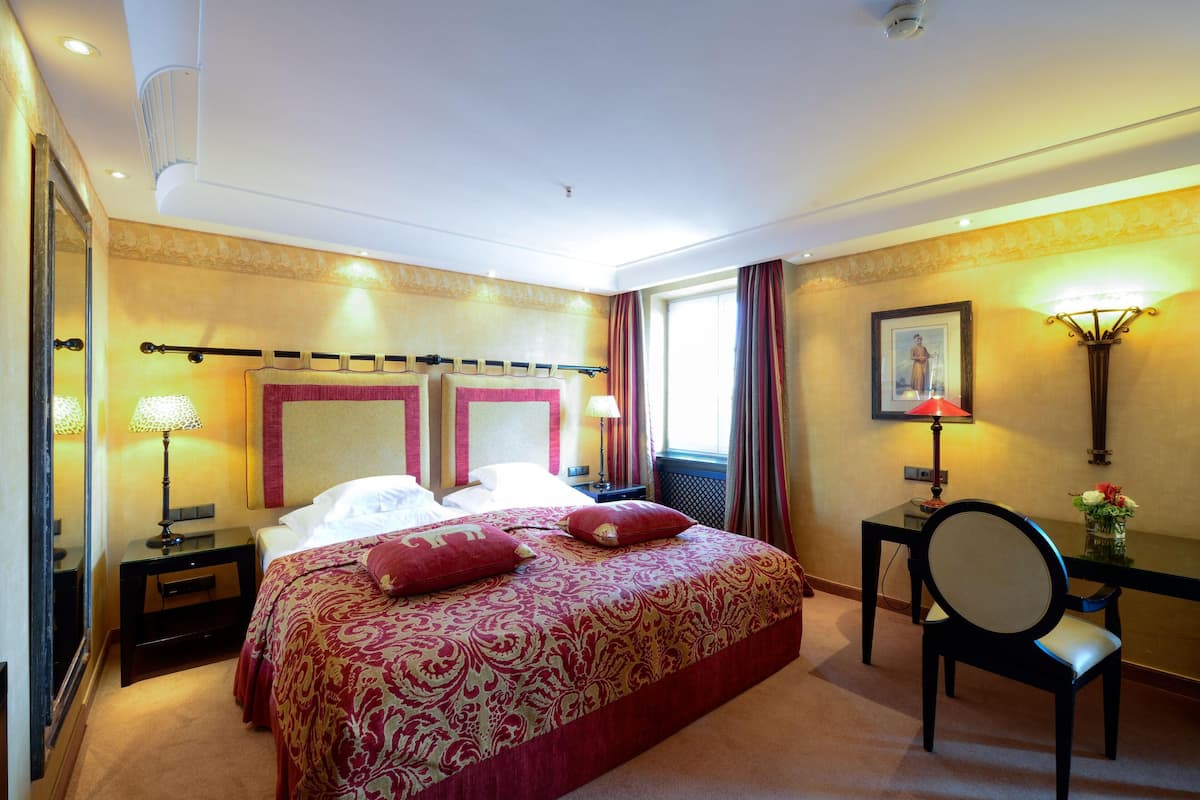 Literie de qualité supérieure, couette en duvet d'oie, minibar