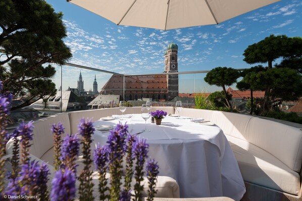 Sundeck