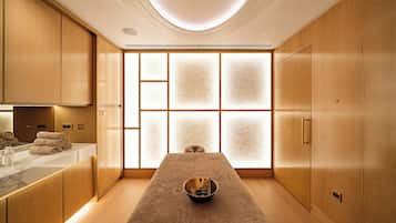 Couples treatment room(s), steam room, body treatments, aromatherapy