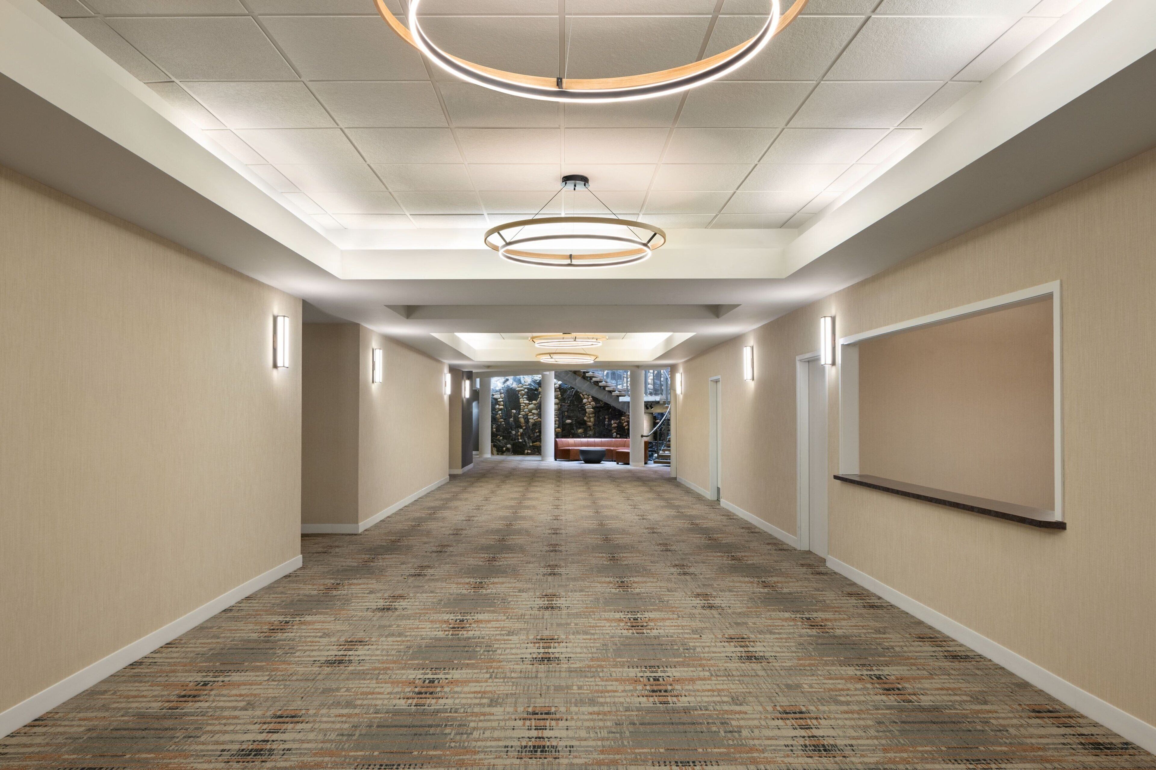 Photo - Four Points by Sheraton Edmonton South