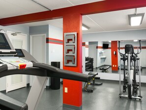 Fitness facility - Four Points by Sheraton Edmonton South (Edmonton)