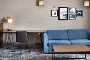 Studio Suite, 1 King Bed with Sofa bed