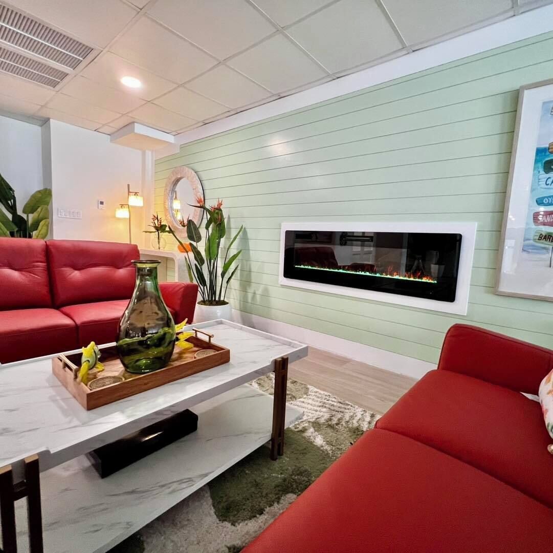 dinner served, italian cuisine, beach views