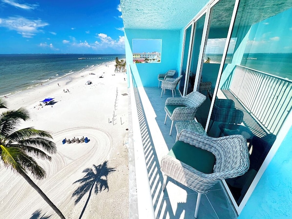 Suite with King Bed, Beachfront, Balcony | Terrace/patio