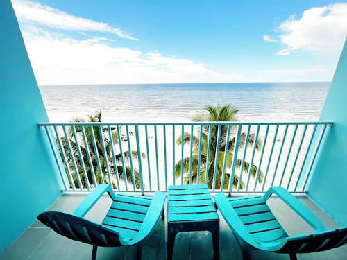 Lani Kai Beachfront Resort
