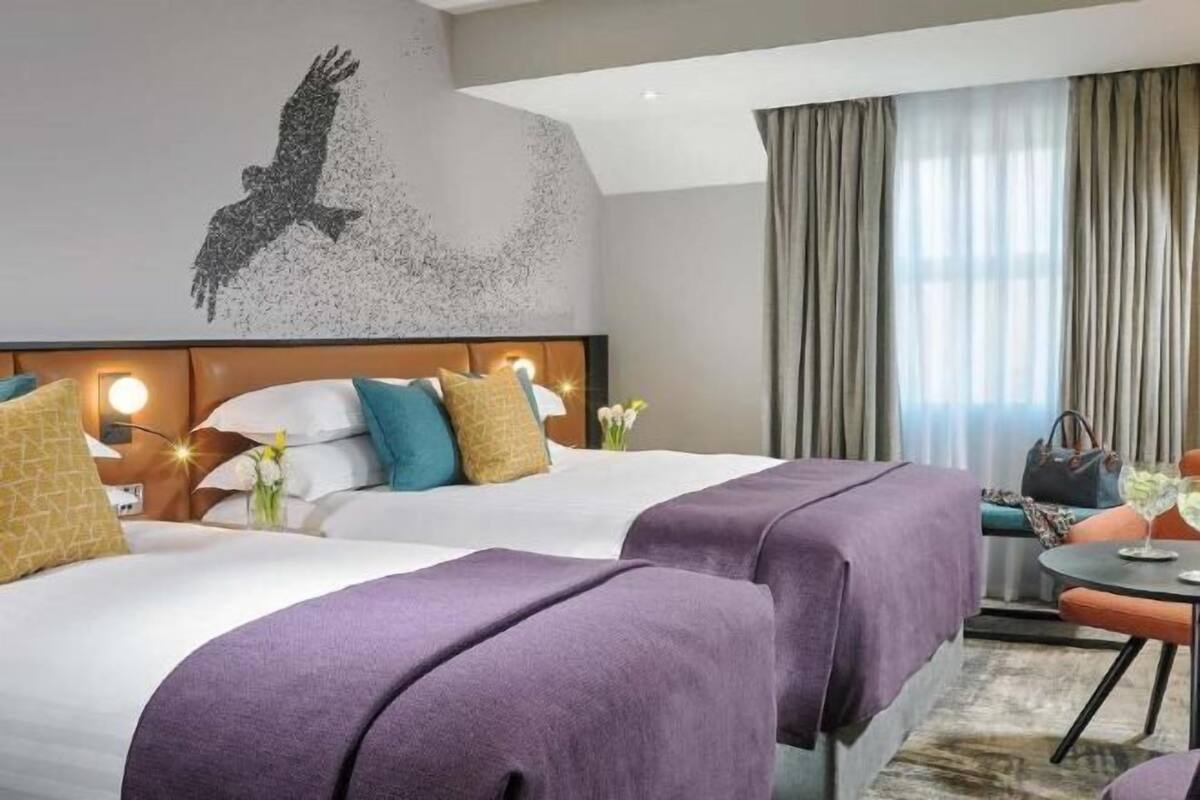 1 dormitorio, ropa de cama hipoalergénica, escritorio