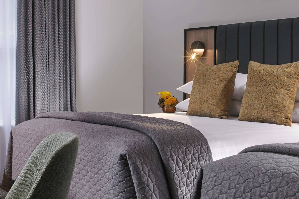Hypo-allergenic bedding available, desk, iron/ironing board