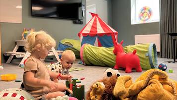 Children’s play area – indoor