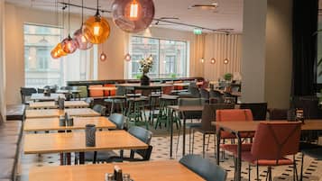Free daily full breakfast