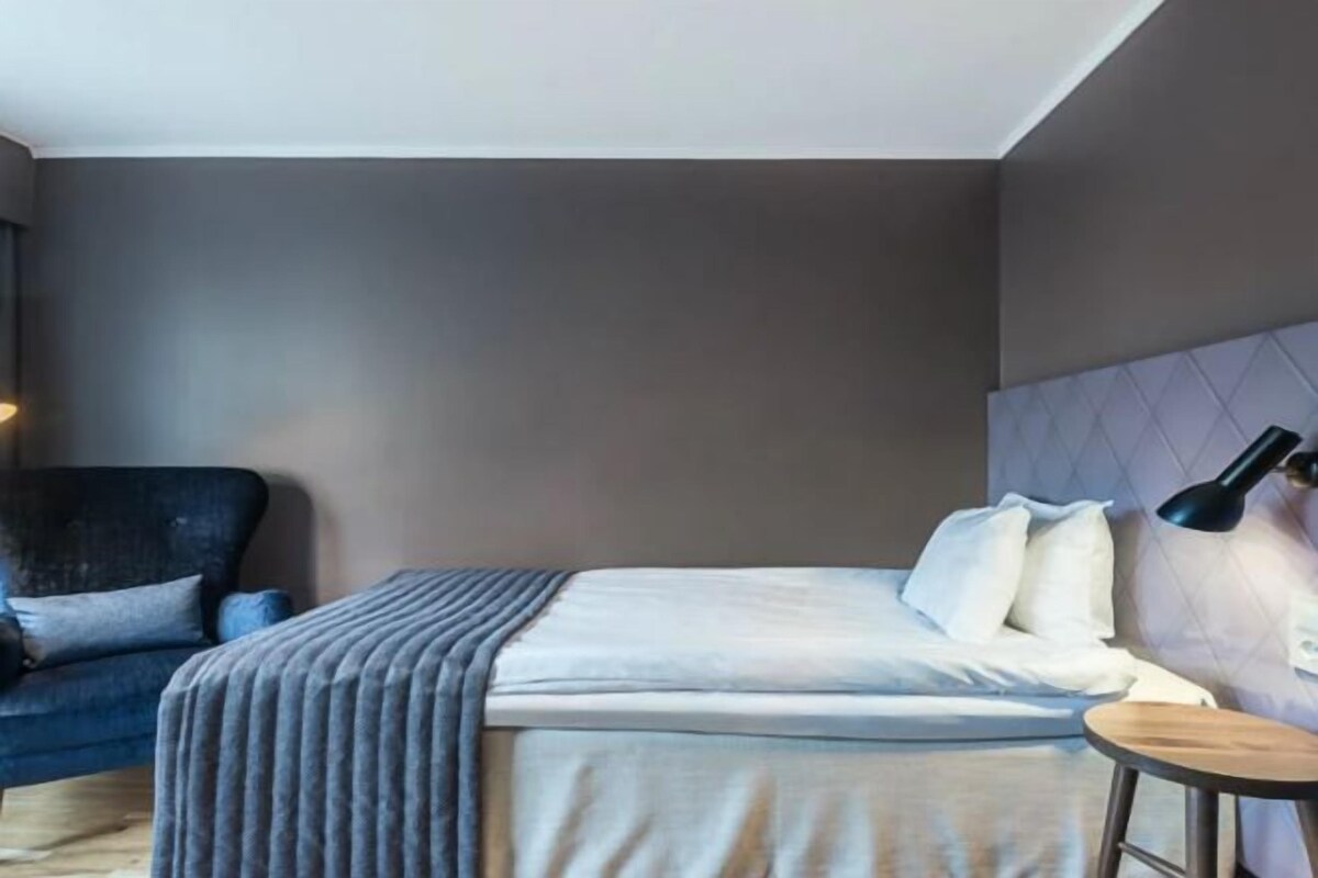 Compact Single Room