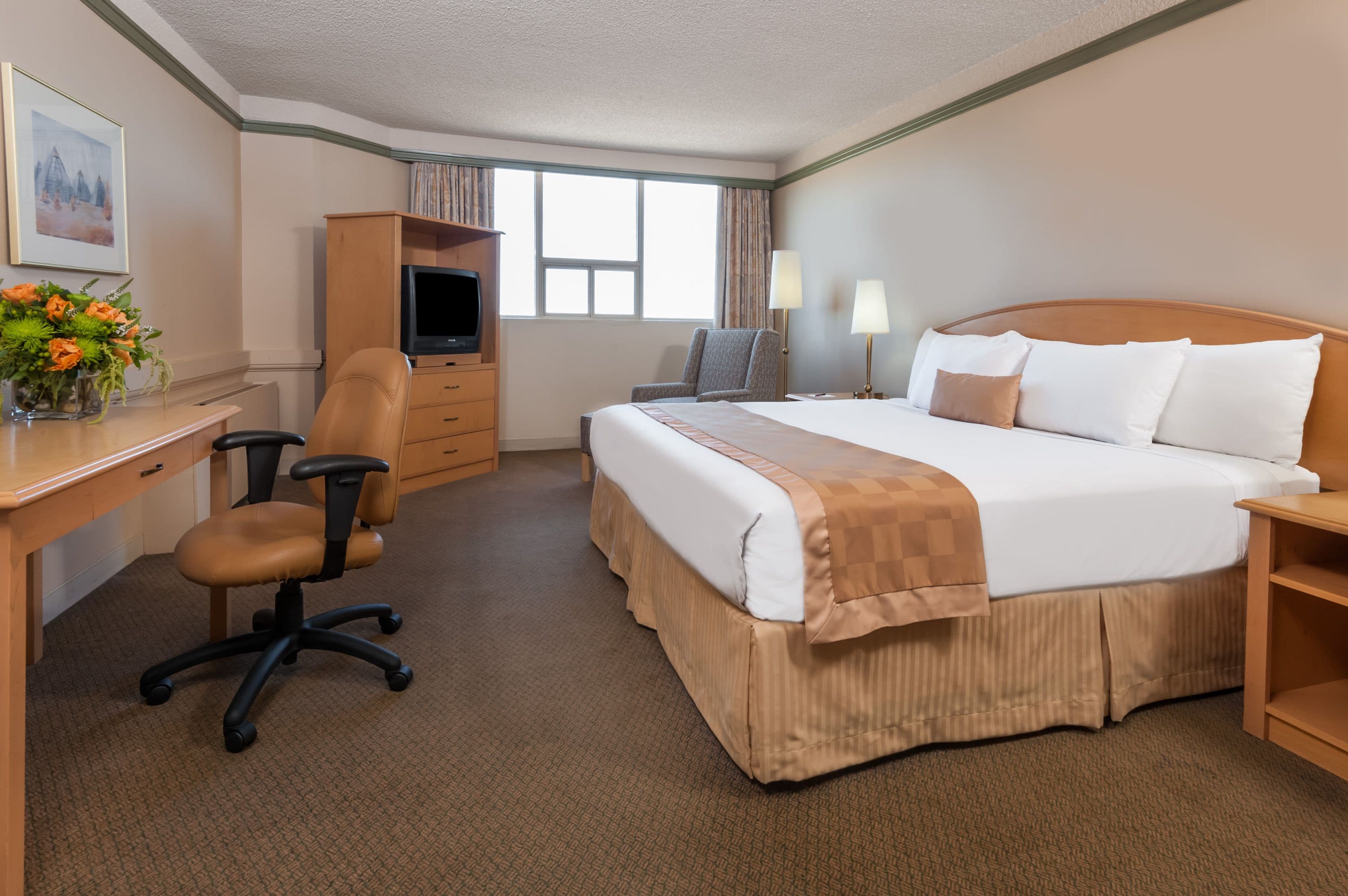 Photo - Edmonton Inn and Conference Centre