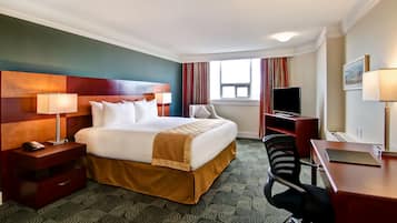 1 bedroom, premium bedding, desk, iron/ironing board