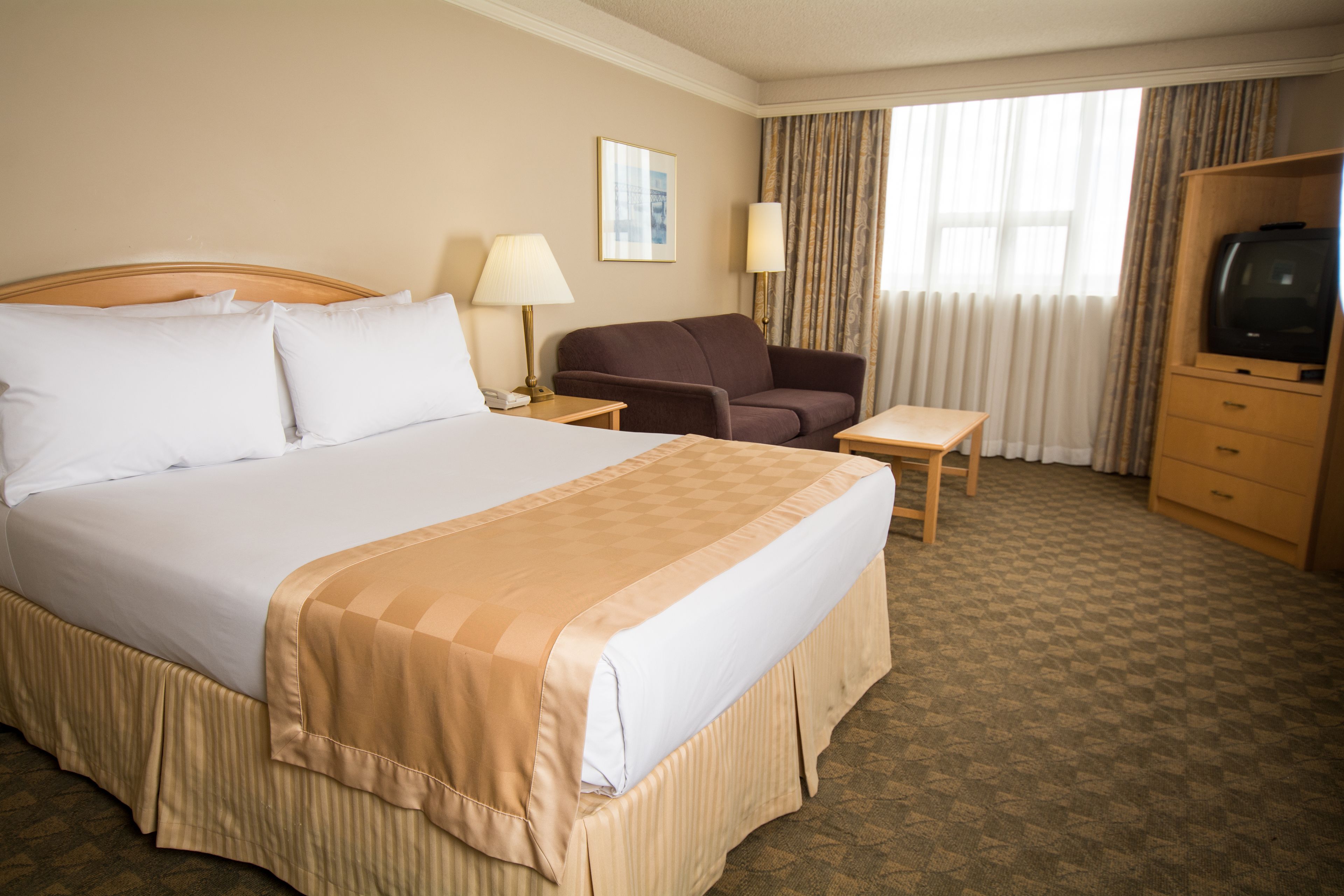 Photo - Edmonton Inn and Conference Centre