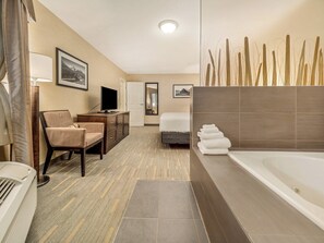 Suite, 1 King Bed with Sofa bed, Accessible, Pool View (Jetted Tub) | Premium bedding, pillowtop beds, individually decorated