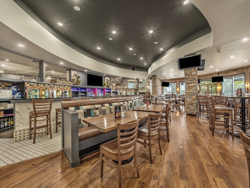 Holiday Inn Lethbridge by IHG