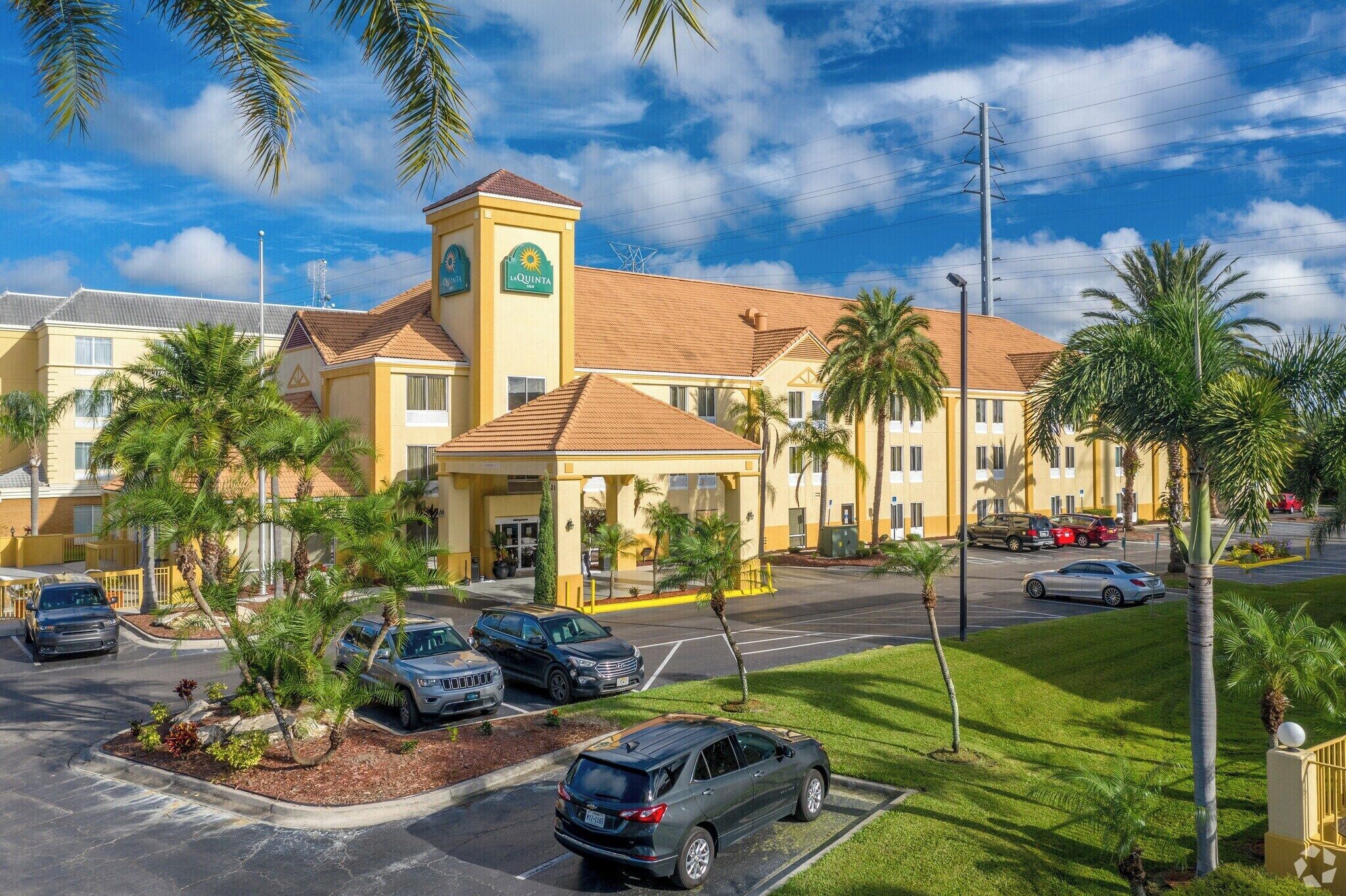 Mặt tiền nơi lưu trú