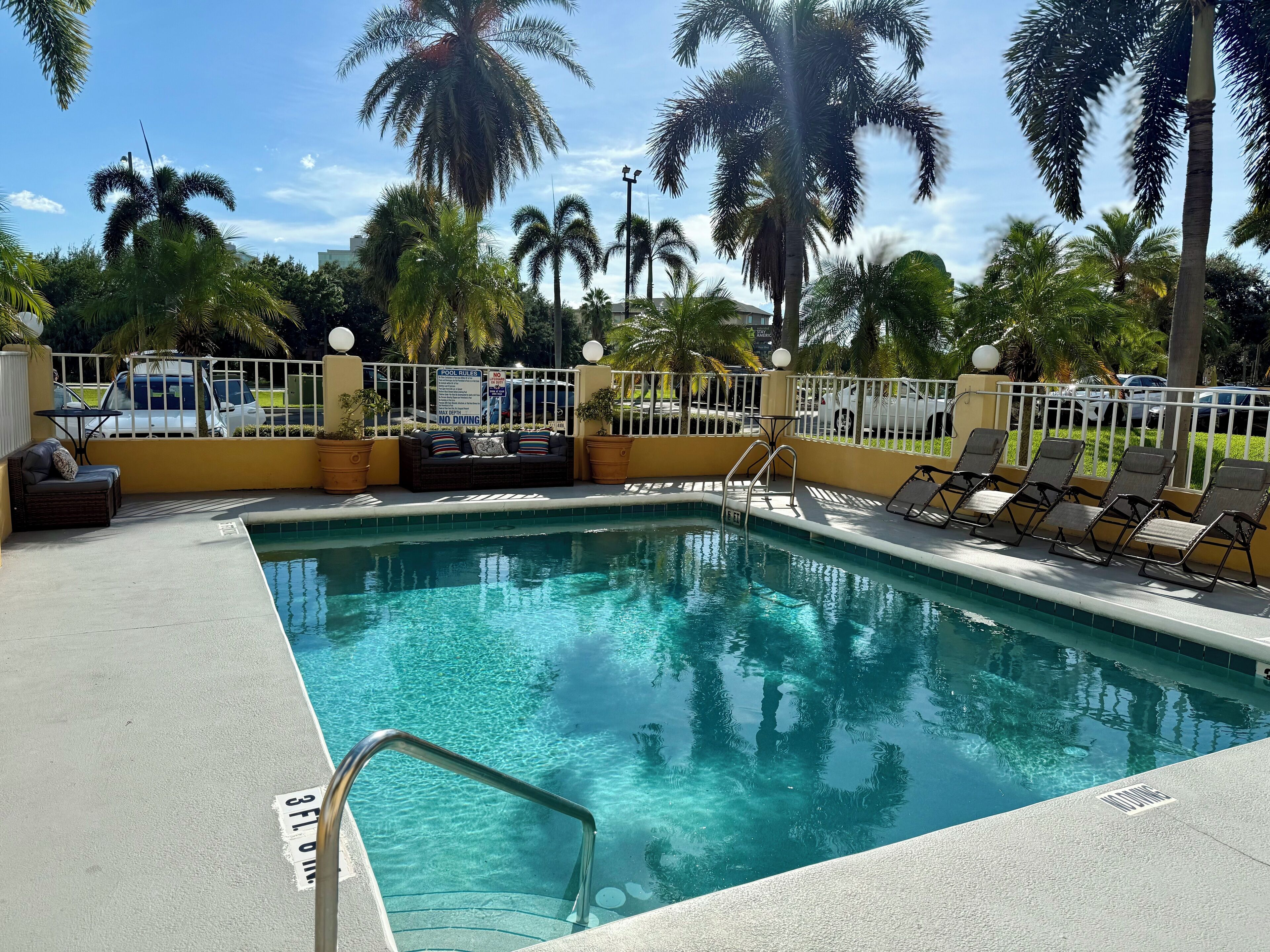 Photo - La Quinta by Wyndham Orlando Universal area - Free Shuttle to Universal