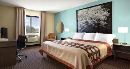 Super 8 by Wyndham Carbondale