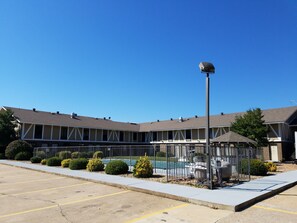 Außenpool (je nach Saison geöffnet)