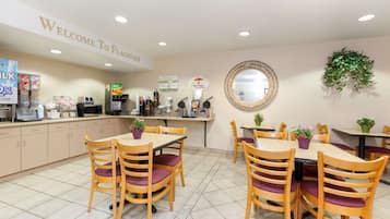 Dagelijks continentaal ontbijt inbegrepen