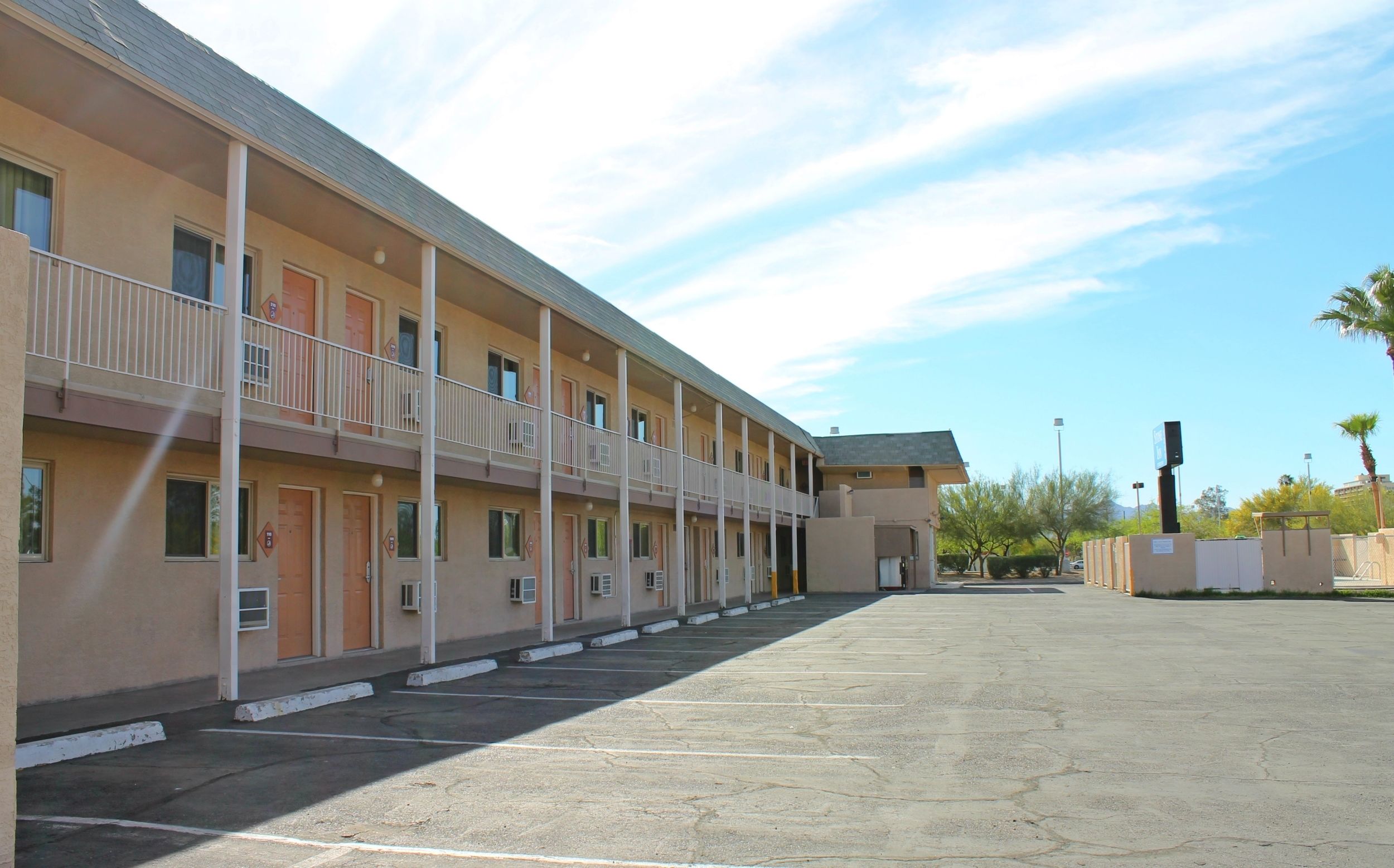 Stone Inn UofA — photo 13