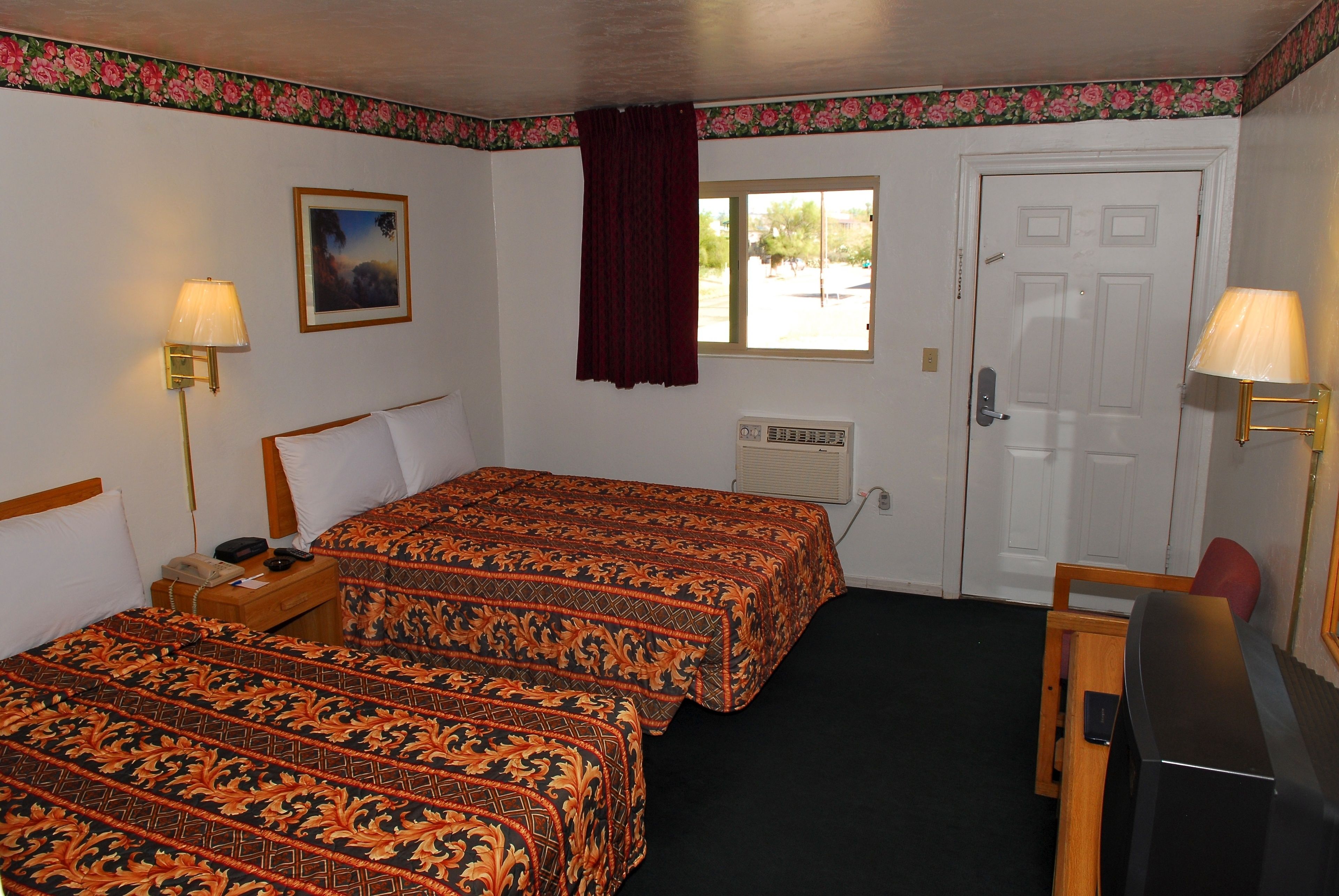 Stone Inn UofA — photo 12