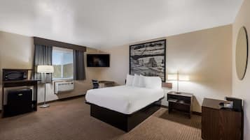 Suite, varias camas, para no fumadores, refrigerador y microondas | Escritorio, espacio para trabajar con laptop y wifi gratis