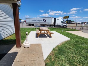 BBQ/picnic area