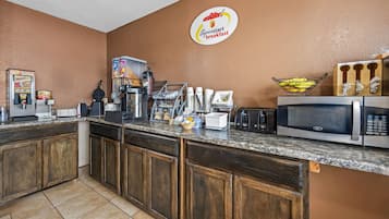 Desayuno para llevar gratuito y diario