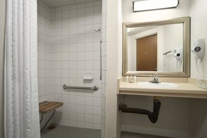 Free toiletries, towels