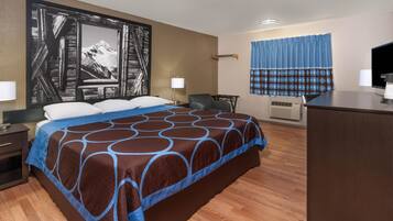 Room, 1 King Bed, Non Smoking (First floor room, no stairs) | Premium bedding, desk, blackout drapes, soundproofing