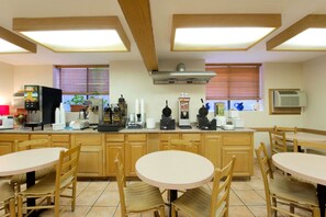 Desayuno para llevar incluido todos los días