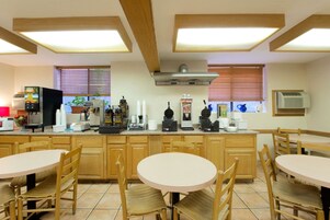 Free daily on-the-go breakfast