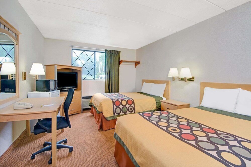 In-room safe, desk, iron/ironing board, free cots/infant beds