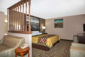Studio Suite, 1 King Bed with Sofa bed, Non Smoking, Refrigerator | Desk, laptop workspace, iron/ironing board, free cribs/infant beds
