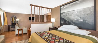 Super 8 by Wyndham Nampa