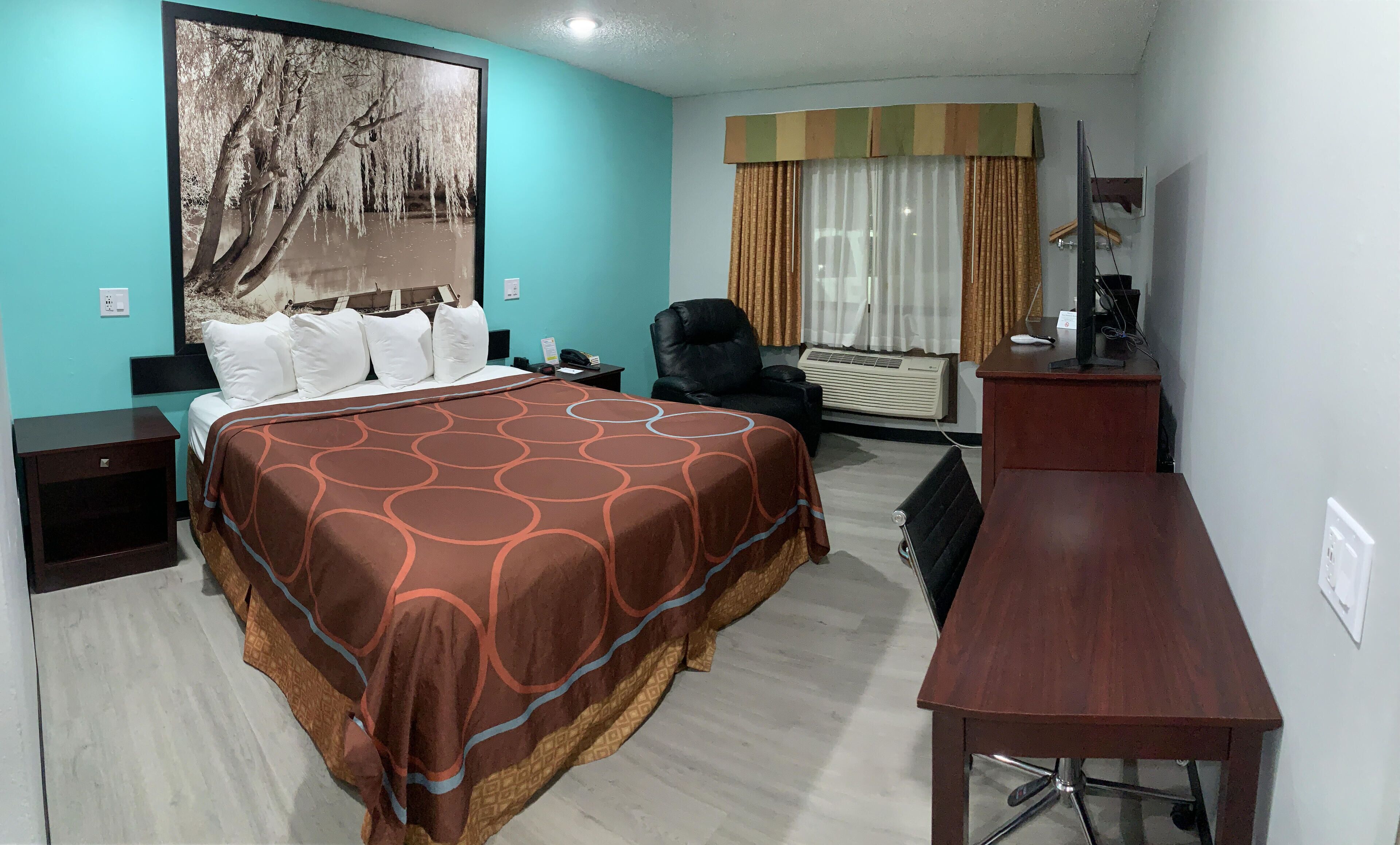 Super 8 by Wyndham Emporia, Emporia Reviews & Hotel Deals Book at