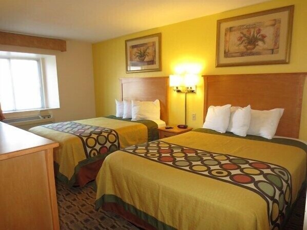 Room, 2 Queen Beds, Non Smoking