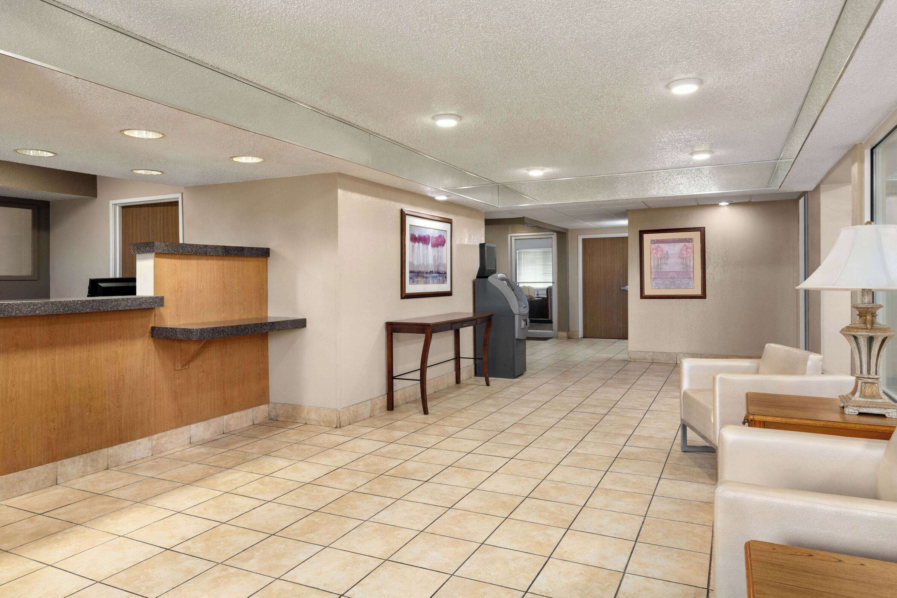 Foto - Super 8 by Wyndham Joliet I-55 N/Chicago