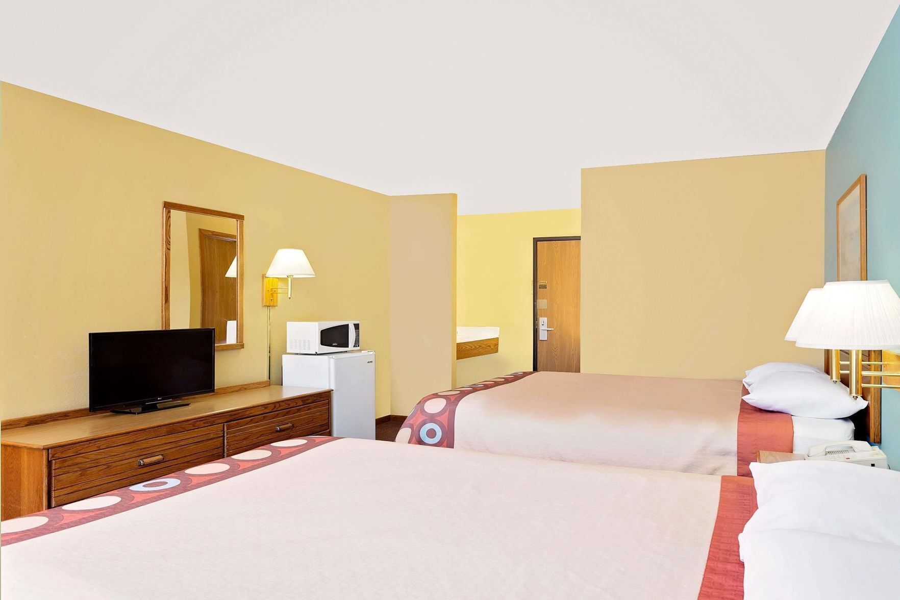 Individually decorated, individually furnished, laptop workspace