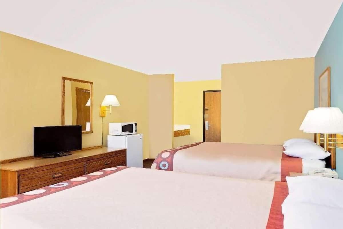 Individually decorated, individually furnished, laptop workspace