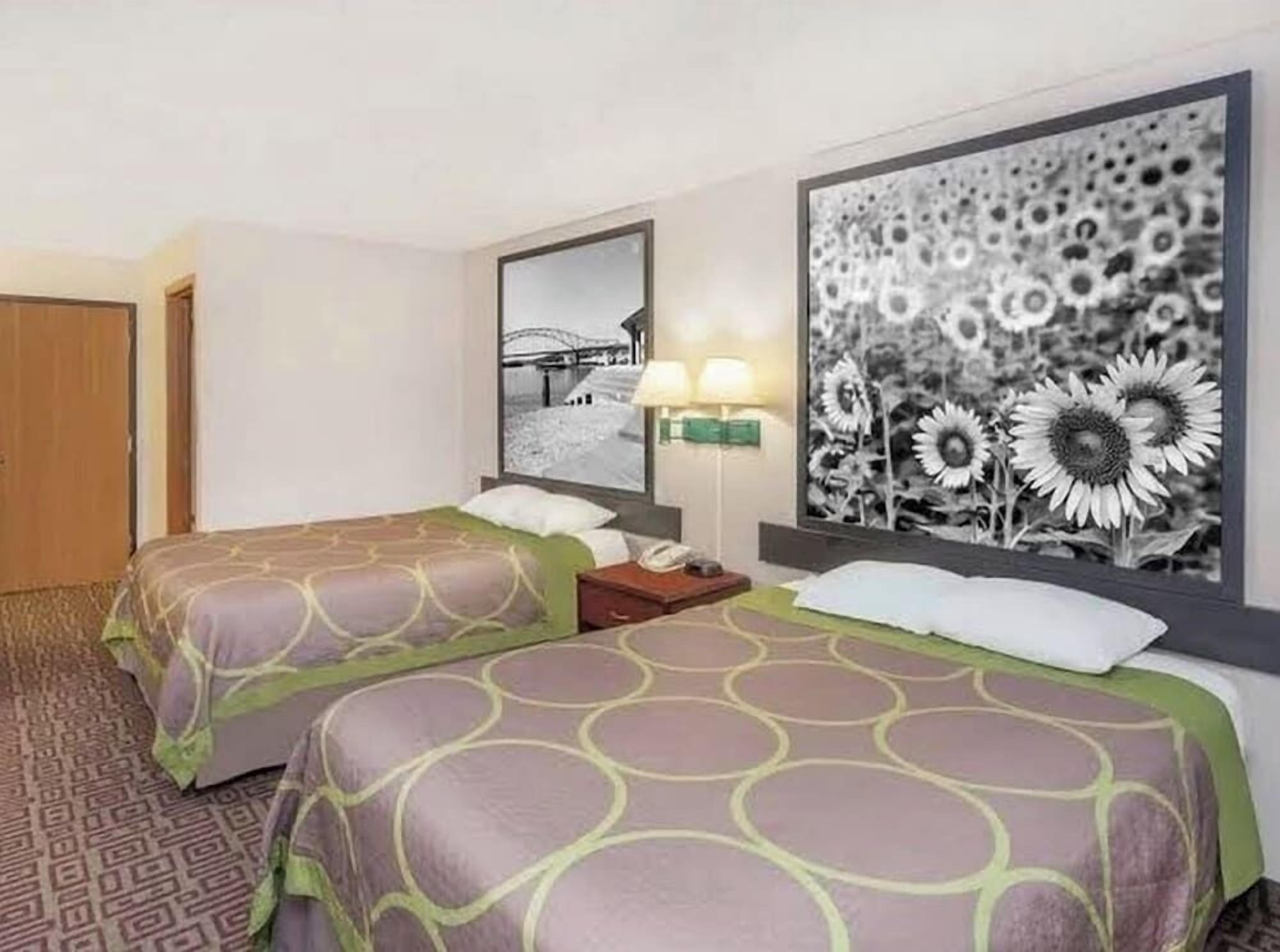 In-room safe, individually decorated, individually furnished, desk