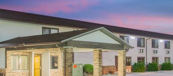Super 8 by Wyndham Story City