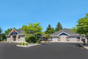 Exterior - The Freeport Hotel, an Ascend Collection Hotel (Freeport)