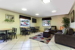 Free daily on-the-go breakfast