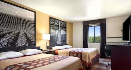 Super 8 by Wyndham Idaho Falls