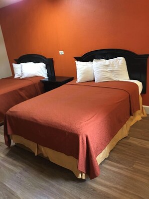 Chambre double, 2 lits doubles | Vue de la chambre