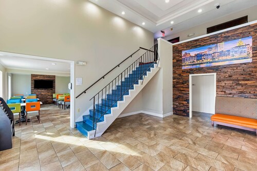 Days Inn by Wyndham Savannah Gateway I-95