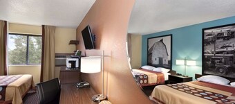 Super 8 by Wyndham Salem