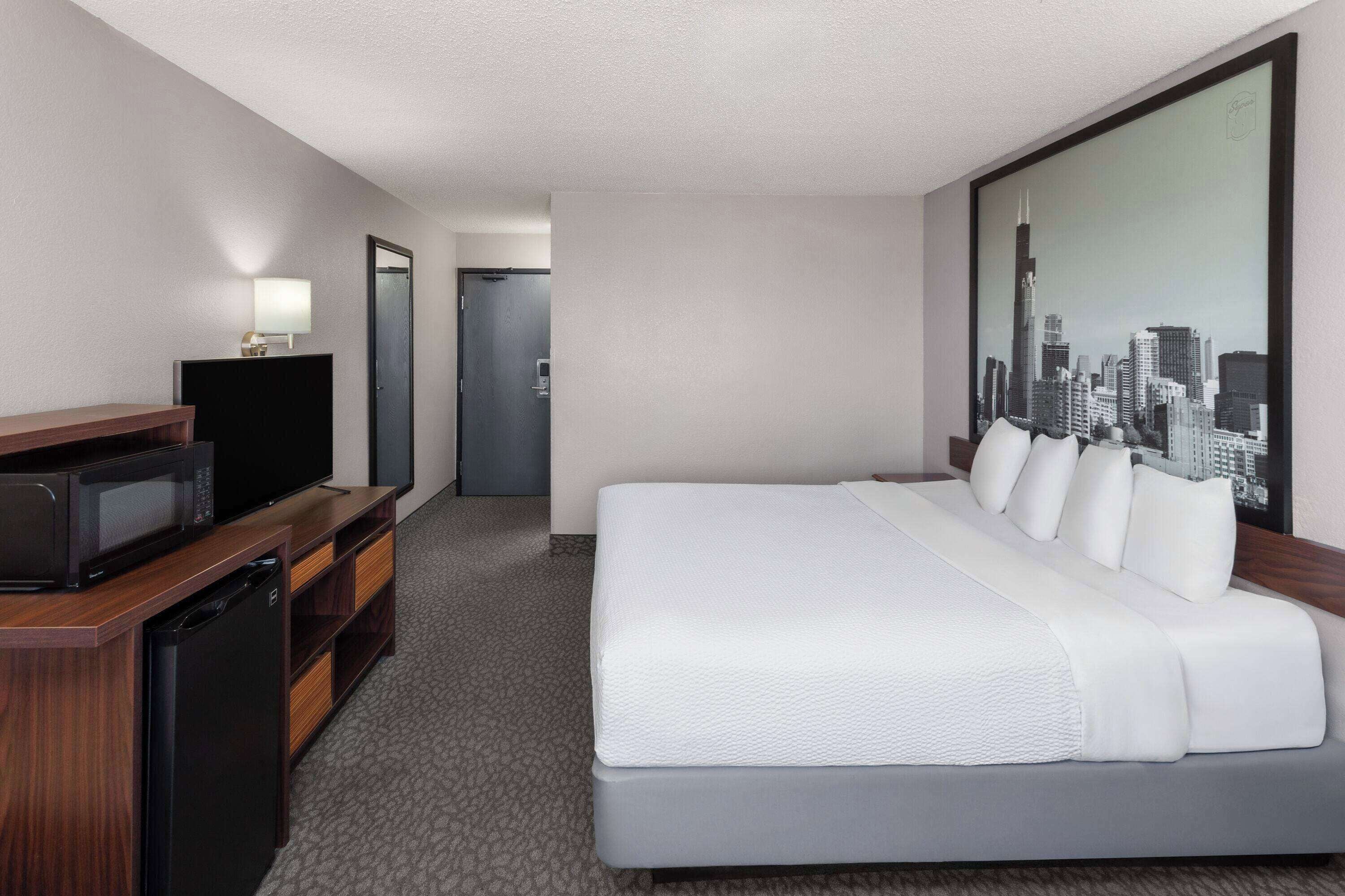 Foto - Super 8 by Wyndham Romeoville Bolingbrook